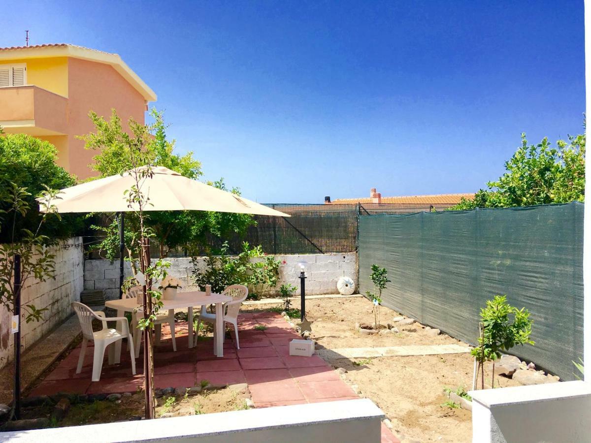 Apartament Victoria 150Mt From Beach Castelsardo Exteriör bild