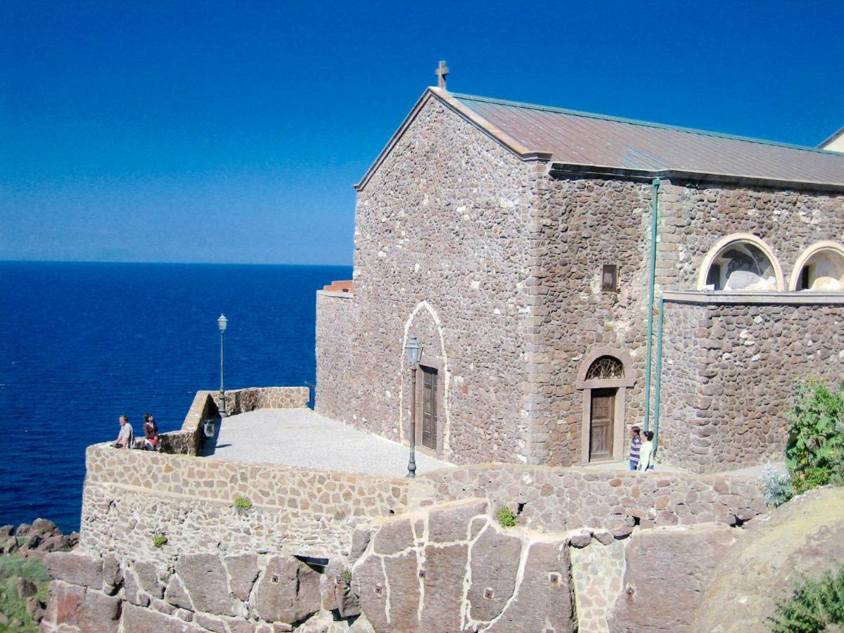 Apartament Victoria 150Mt From Beach Castelsardo Exteriör bild